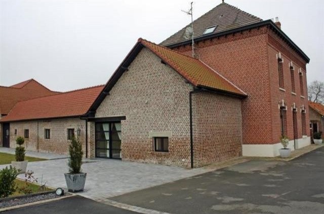 9 bedroom House For Sale: 62136 SECTEUR..