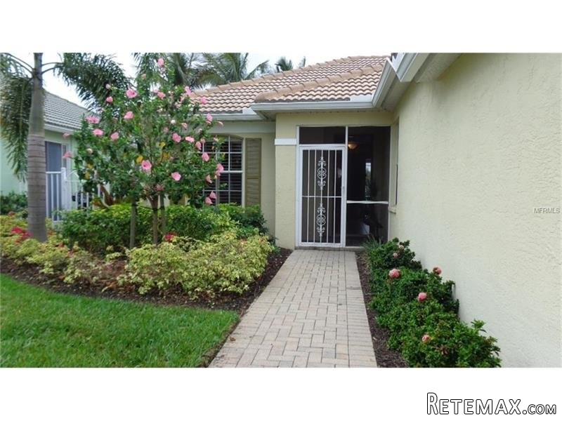 3 bedroom House For Sale: 17888..