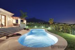 5 Bedrooms - Villa - Malaga - For Sale
