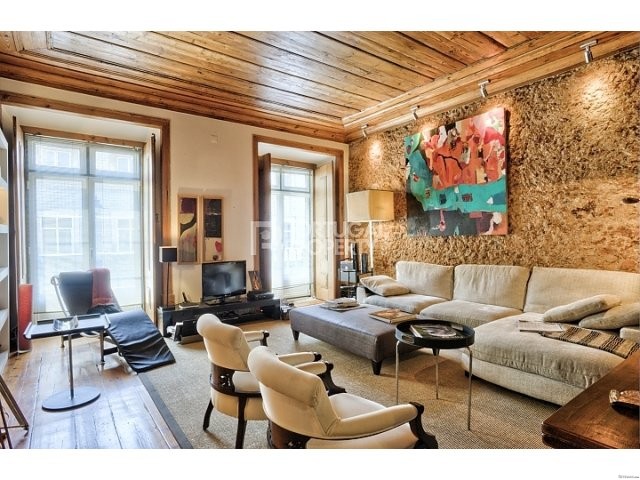 Stylish 3 Bedroom Apartment in Alcantara