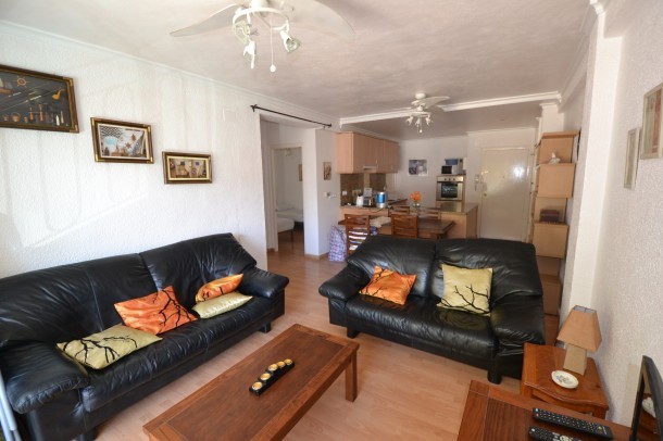 Great Investment 2 Bedroom 1bathroom.. - 2