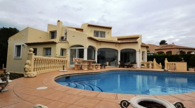 4 Bedrooms 3 Bathrooms Villa In Javea -..