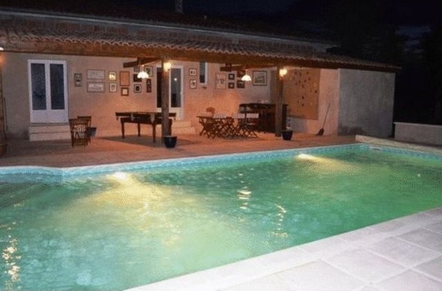 Spacious Accommodation And A.. - 2