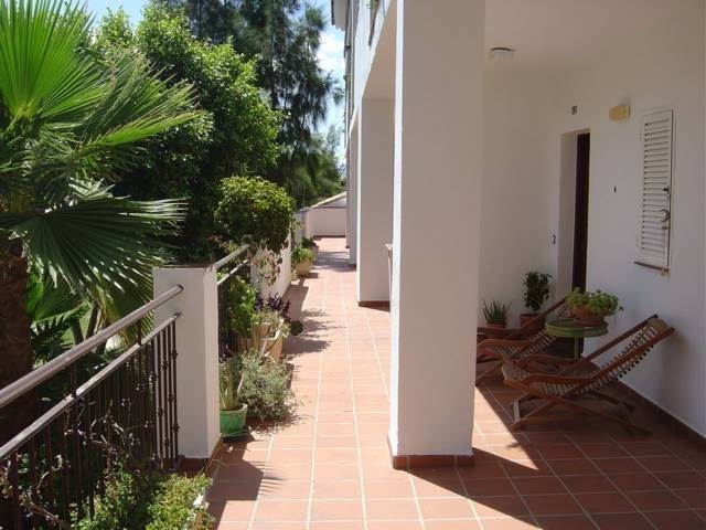 Apartment - This large one bedroom.. - 2