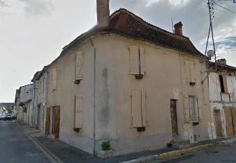 Collection Of 3 Houses In The Centre Of..