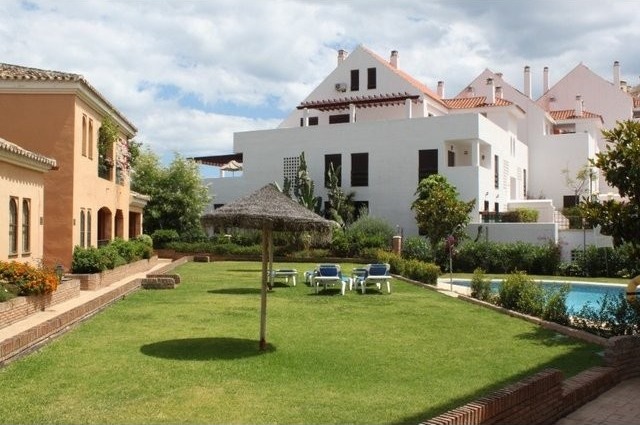 2 Bedrooms - Property - Malaga - For..