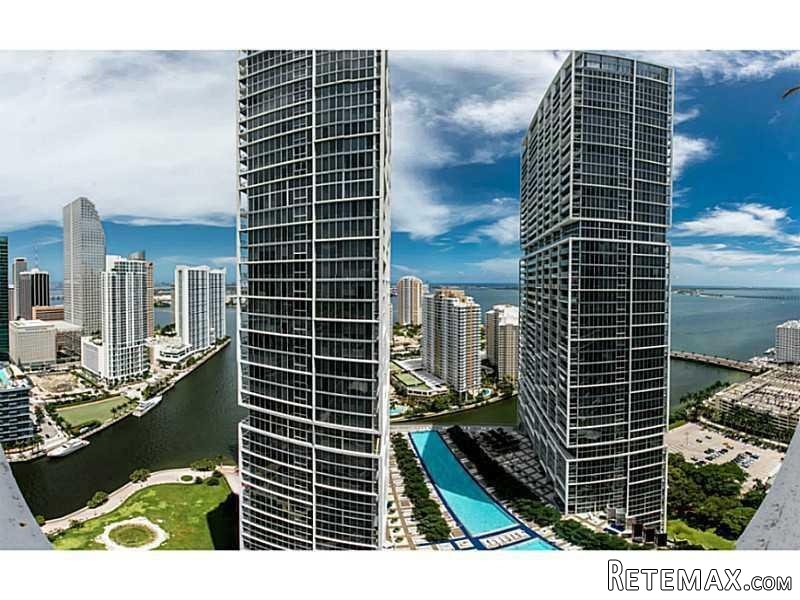 Miami, Fl 33131 (Mls # A2155947)