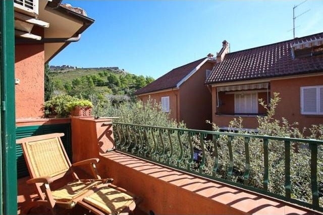 1 Bedroom - Apartment - For Sale