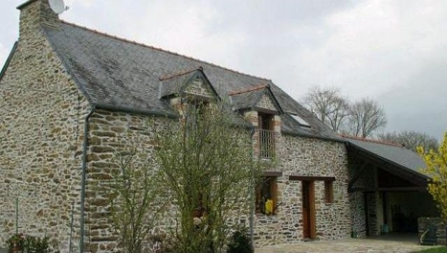 Beautiful House with 2.6 Hectares - 2