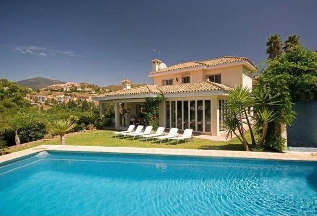 5 bedroom Detached Villa For Sale:..