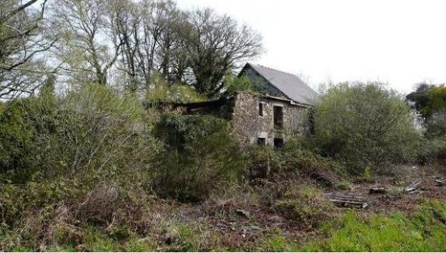 Country House To Renovate Fully - 2