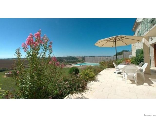 5 Bedroom Farm House For Sale - 2