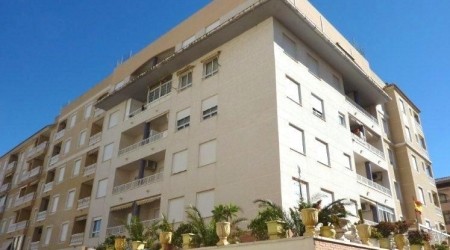 Resale · Apartment · Spain · Costa Bl..