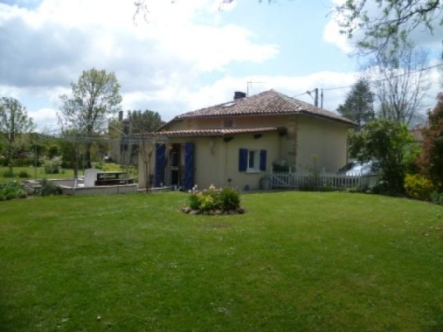 EC0201al Adorable Stone Country Cottage.. - 2