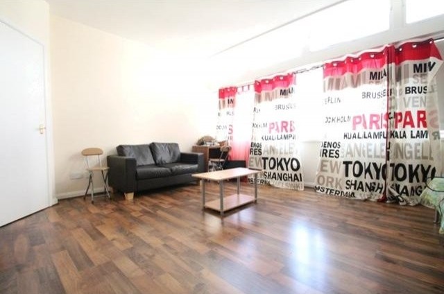 2 bed flat to rent - 2