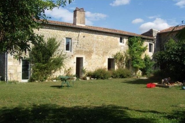 5 bedroom Character For Sale: 86170 20..