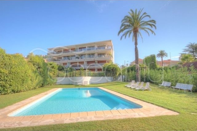 2 Bedrooms - Apartment - For Sale
