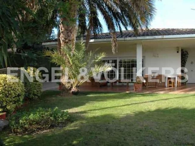 Practical & Comfortable home Barcelona.. - 2