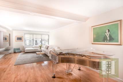 4 bedroom Apartment For Sale: SPRAWLING.. - 2