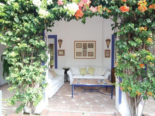 6 bedroom Detached Villa For Sale:.. - 2