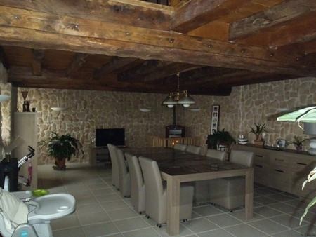 Large Character Quality Longere Property - 2