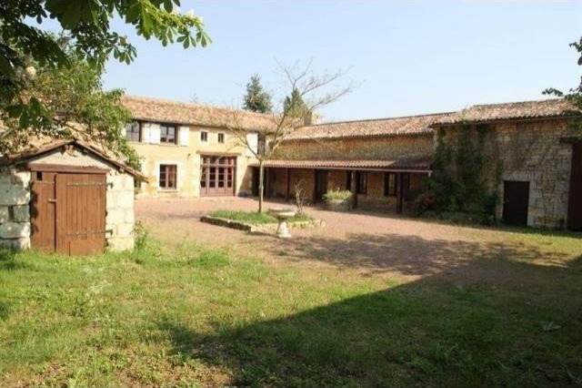 5 bedroom House For Sale: 86110 30 MIN...