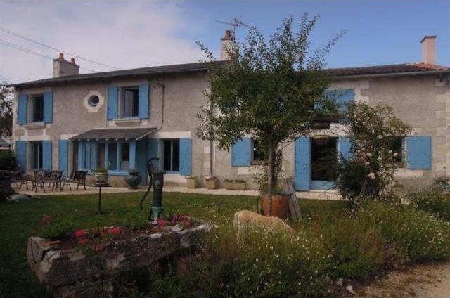 6 bedroom Character For Sale: 86280..