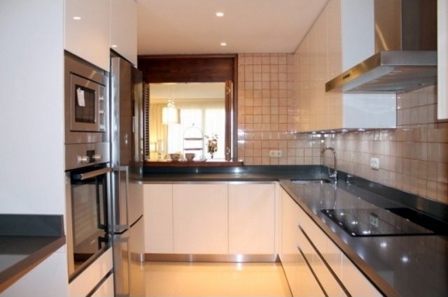 Immaculate Brand New Ground Floor.. - 2