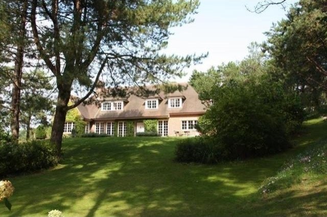 6 bedroom Villa For Sale: 62520 LE..