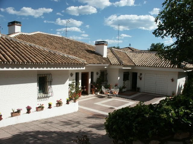 Villa - This beatiful villa 800 m2 is.. - 2