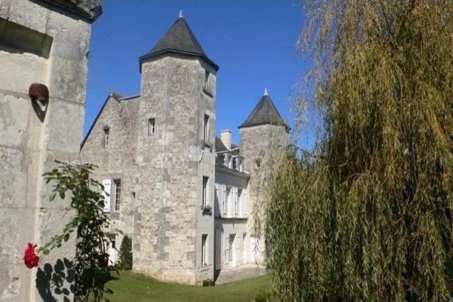 7 bedroom Manor House For Sale: 86100.. - 2