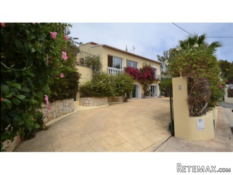 4-Bed 3-Bath Villa In Javea - Javea