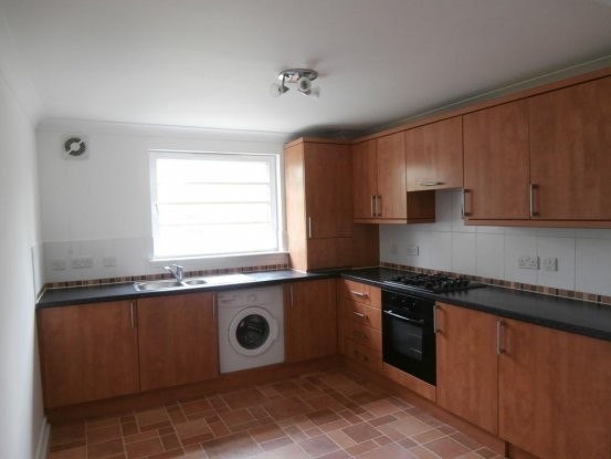 3 bedroom, Flat house for sale - 2