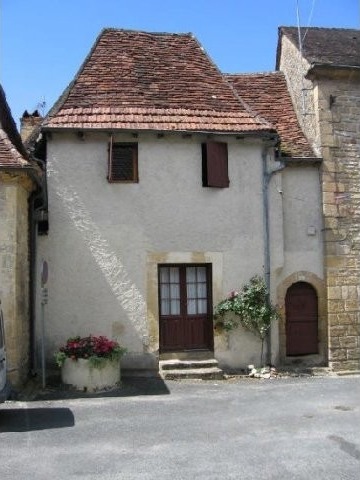 Delightful House in Great Location - 2