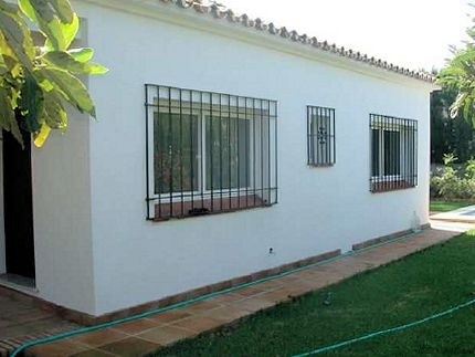 Villa for sale in Artola Baja.. - 2