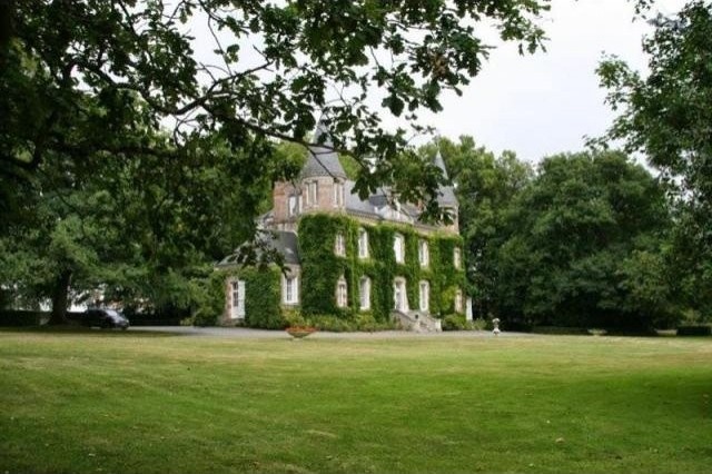 5 bedroom Castle For Sale: 85300.. - 2