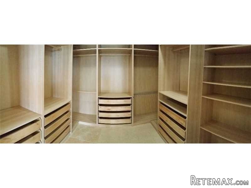 3 bedroom Flat For Sale: 21200 POINT PL.. - 2
