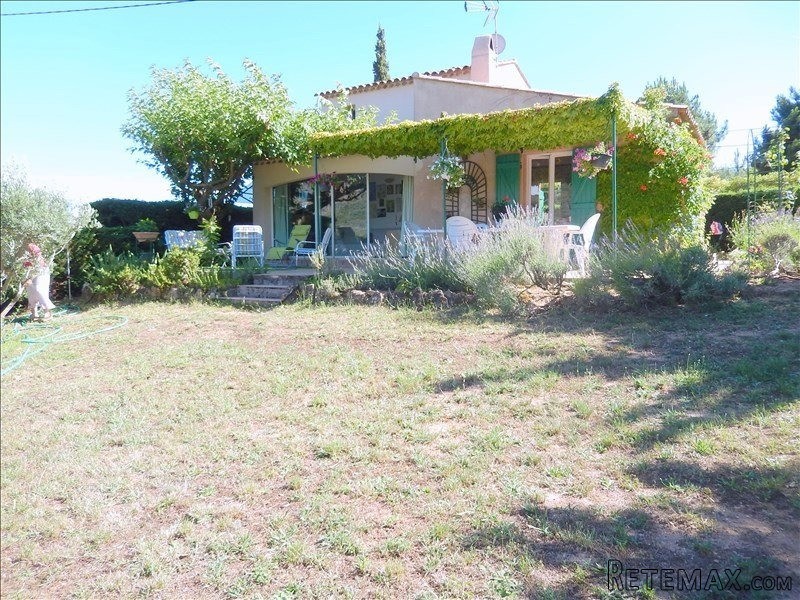 Country House in Quiet Setting