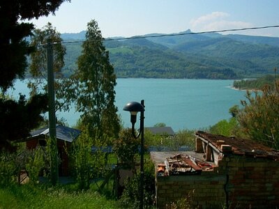 Large attached house situated on the..