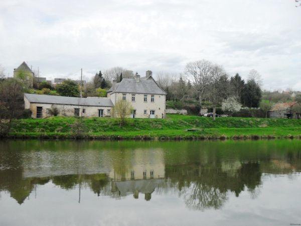 Former Hunting Lodge on 15 Acres