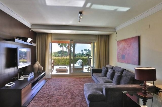 Luxury Apartment in Sierra Blanca - 2