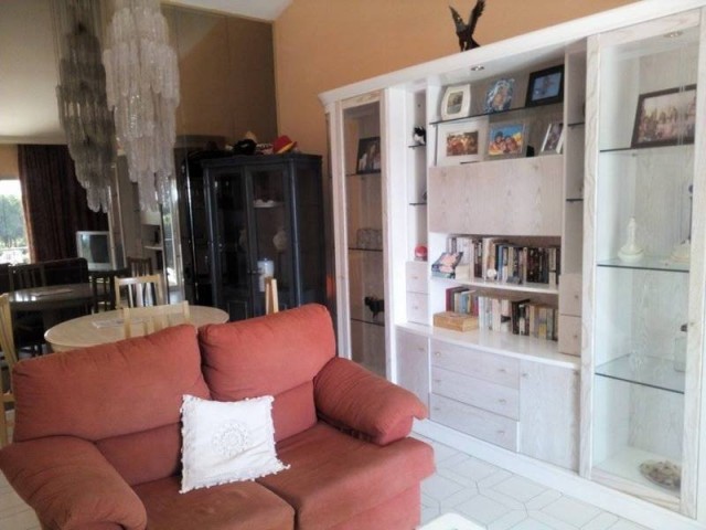 2 Bed Apartment for sale in Miraflores - 2