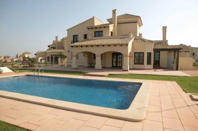 4 Bedrooms - Villa - Murcia - For Sale