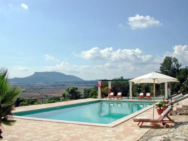 Exceptional country estate with hotel.. - 2