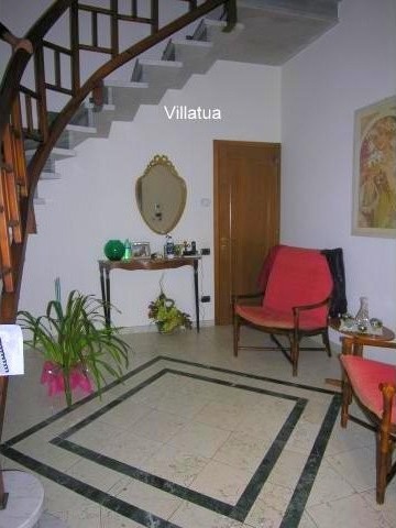 Villa - For Sale - West of Lucca &.. - 2