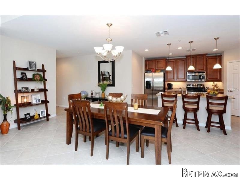 2 bedroom Town House For Sale: 81.. - 2