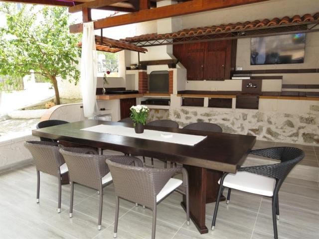 3 bedroom Detached House For Sale:.. - 2