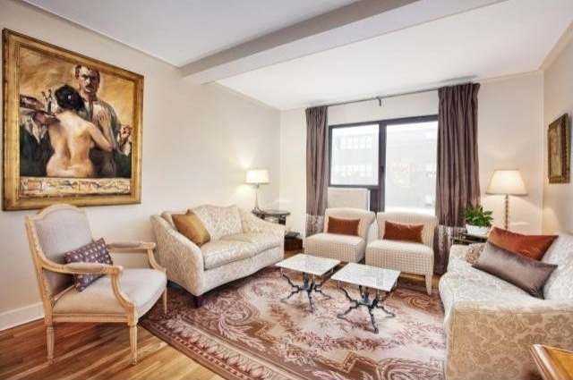 1 Bedroom - Coop - New York - For Sale