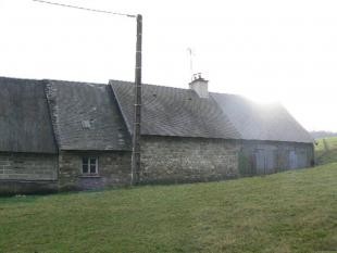 Long House to Renovate - 2