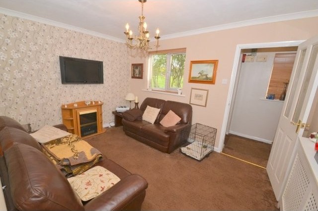 1 bedroom flat in Eastchurch, SHEERNESS - 2